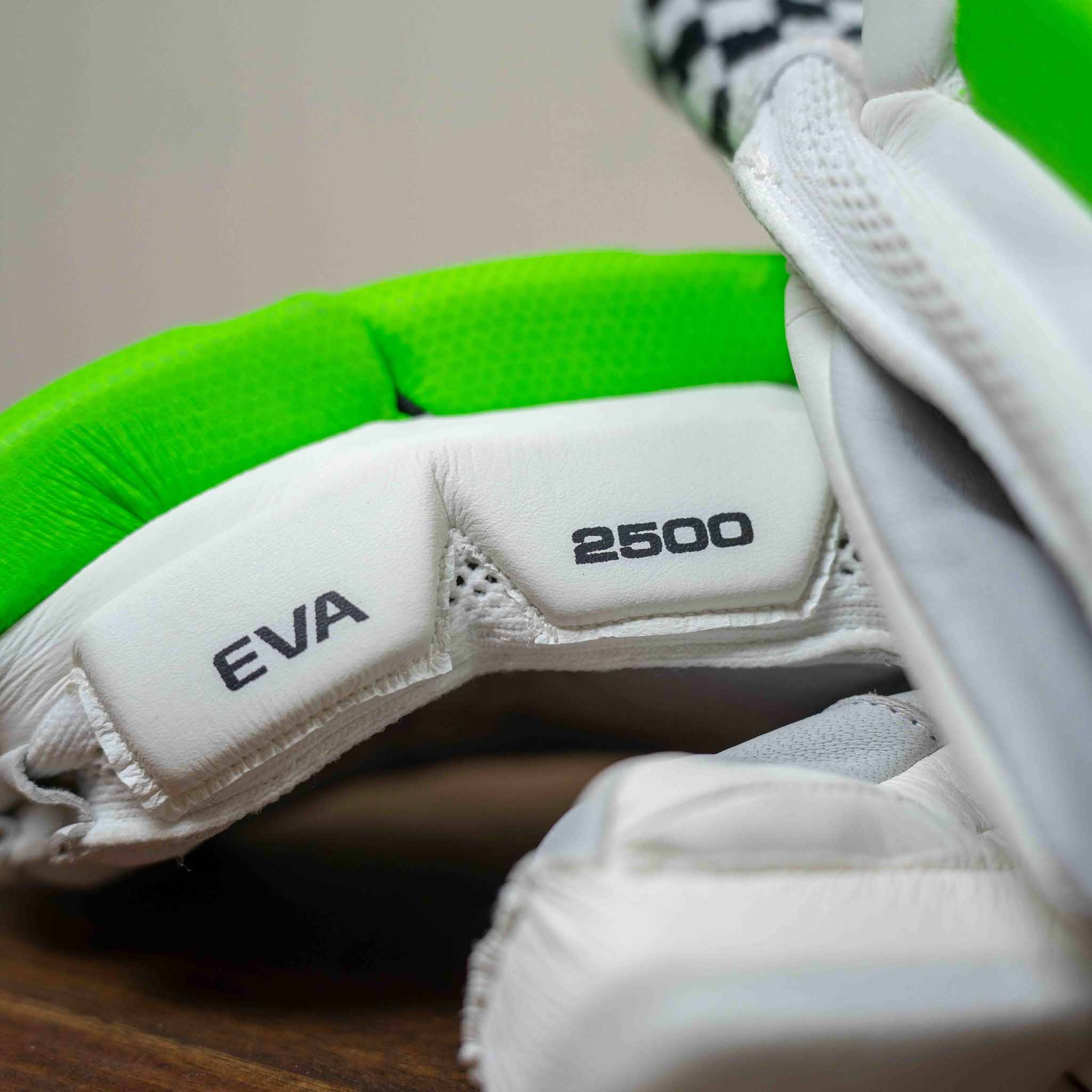 GN 2500 Batting Glove