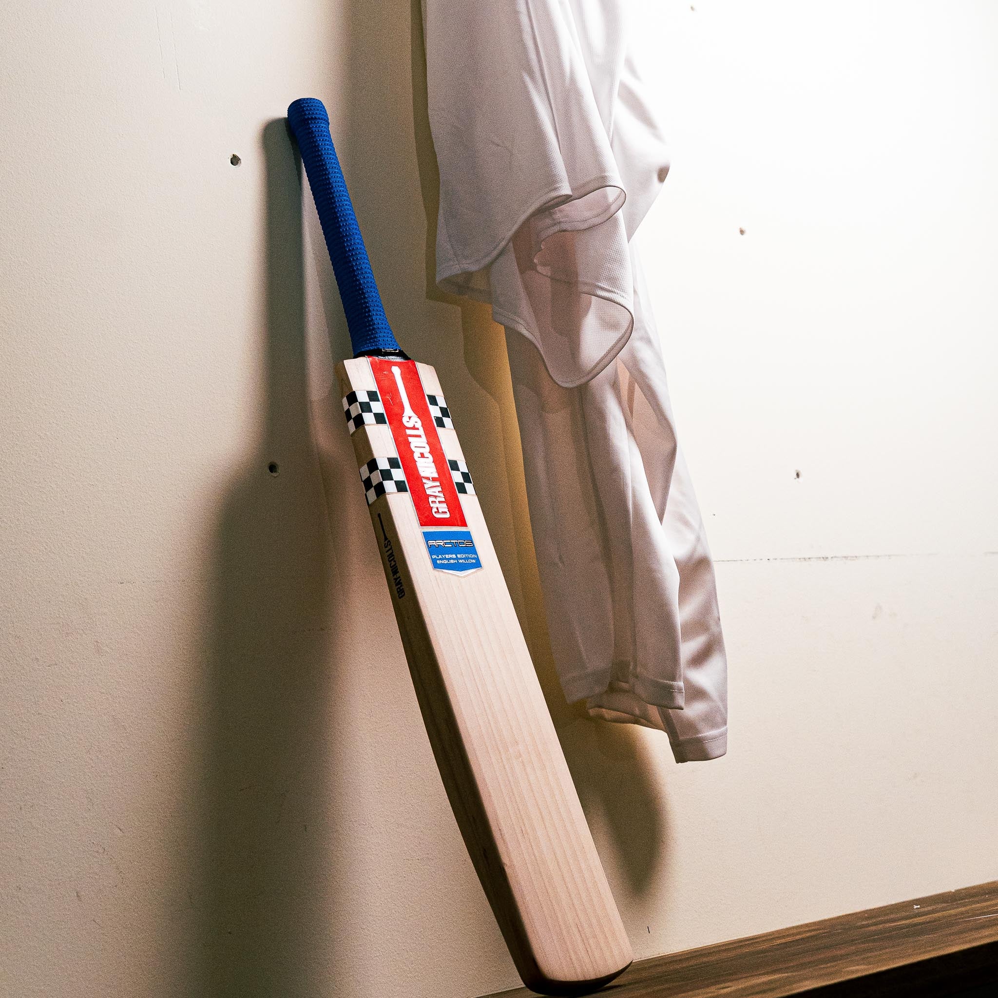 Arctos Players Edition Bat (Natural)