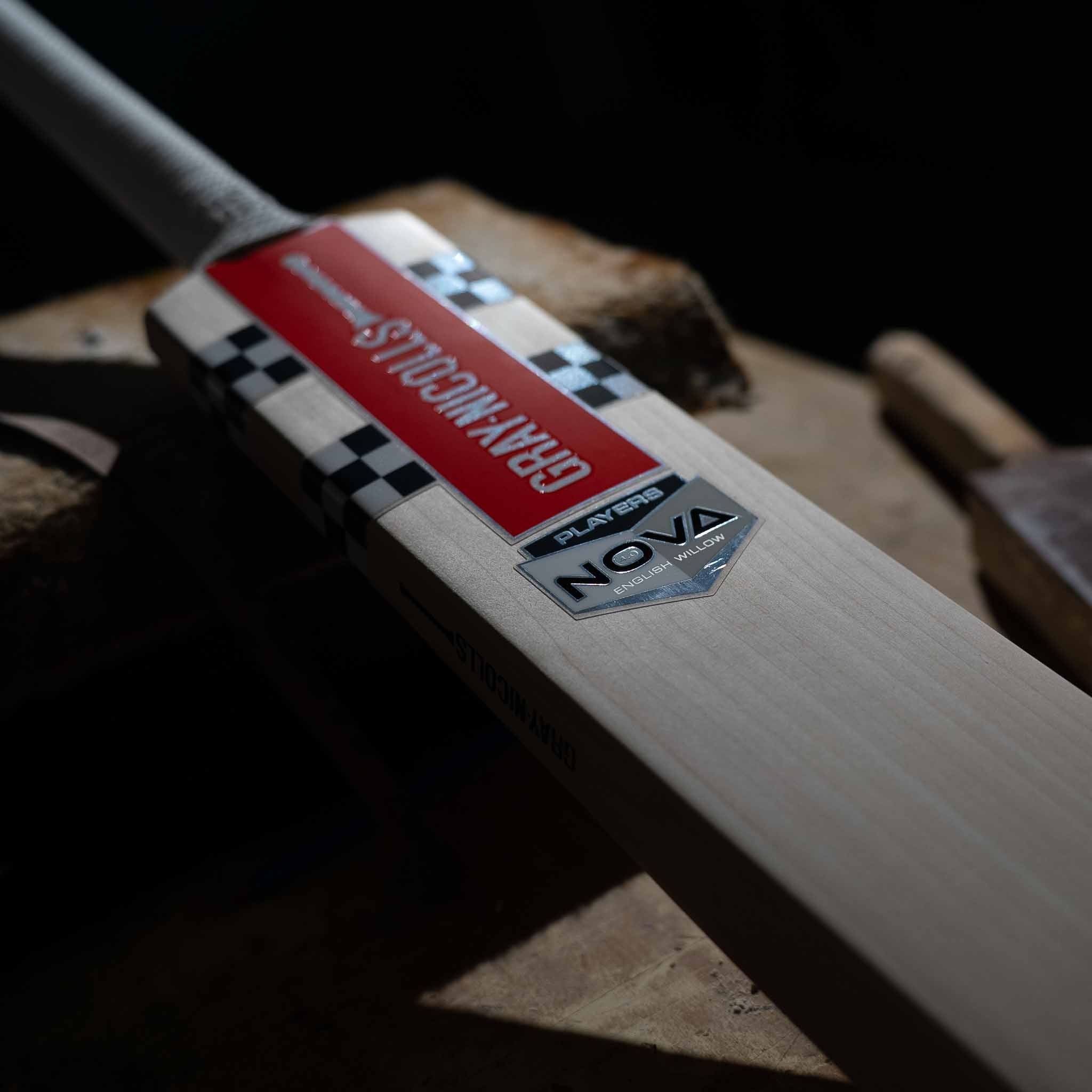 Nova 4.0 Players Bat (Natural)