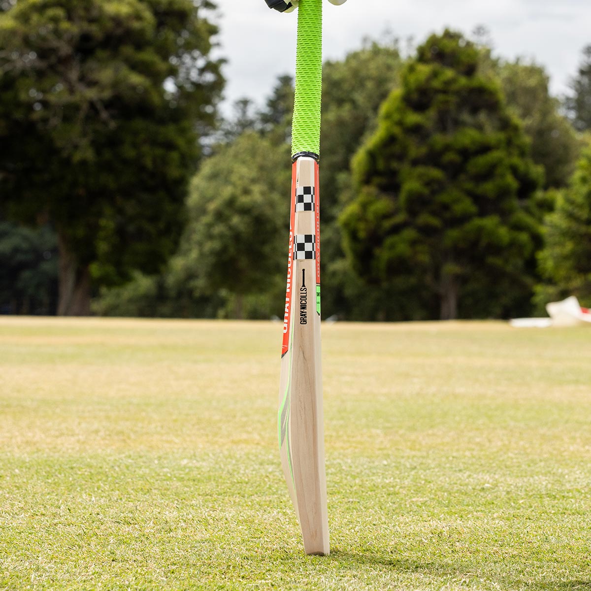 Tempesta 1750 Bat (Play Now)