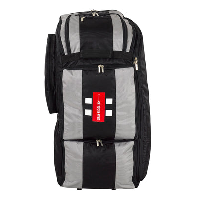 Players Wheelie Duffle Bag