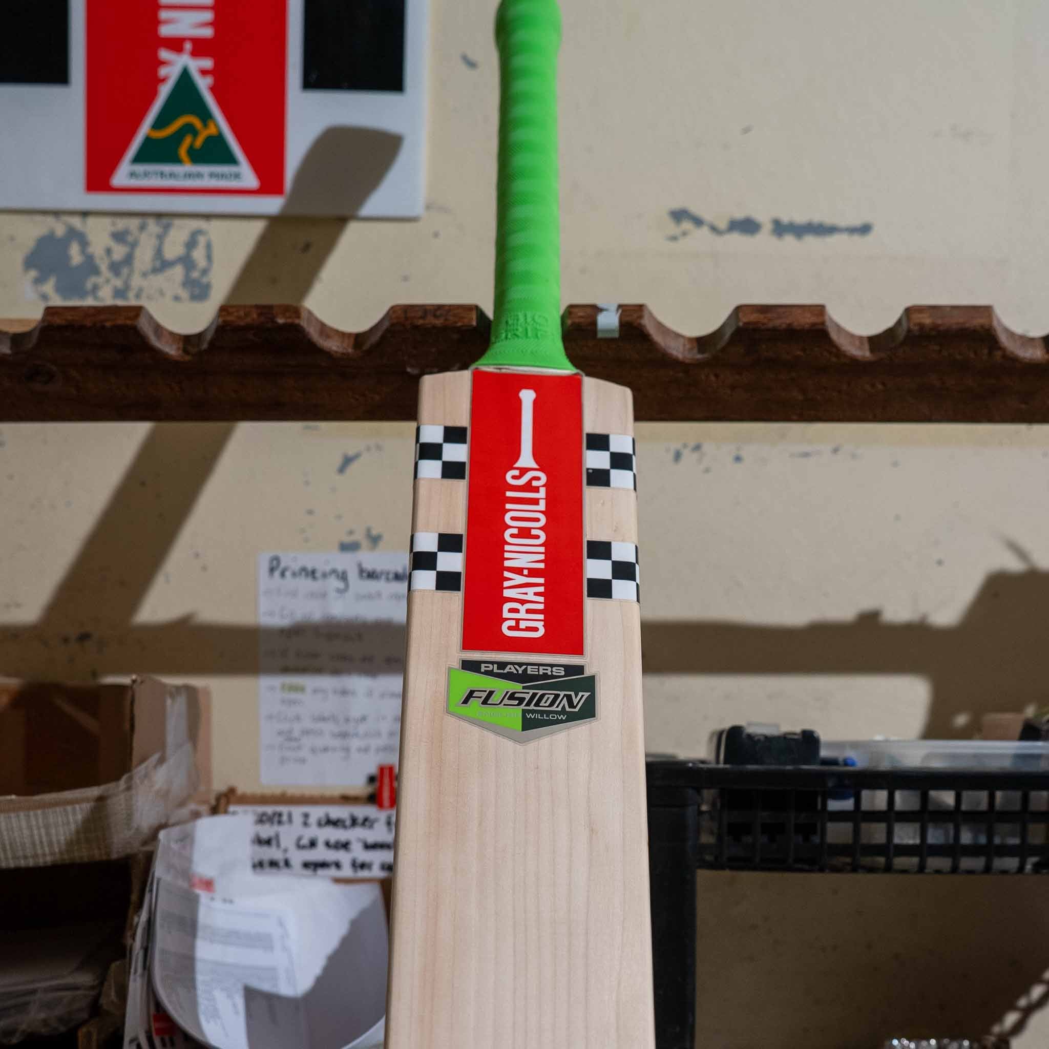 Fusion Players Edition Bat (Natural)