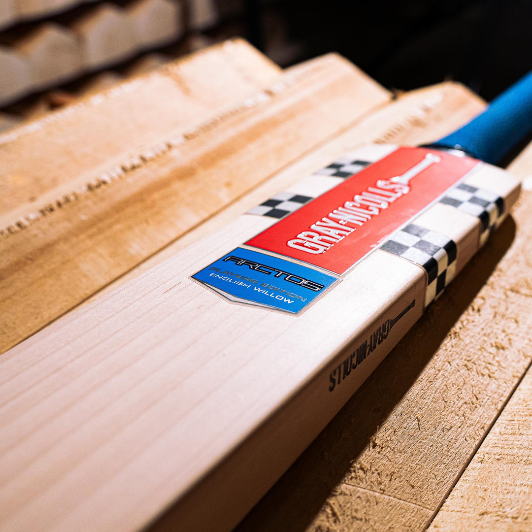 Arctos 950 Bat (Play Now) – Gray-Nicolls
